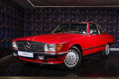 Lot 7 - 1989 Mercedes-Benz 500SL