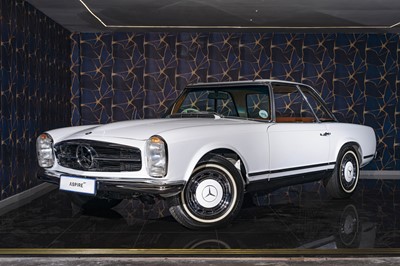 Lot 8 - 1969 Mercedes-Benz 280SL