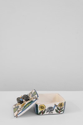 Lot 131 - Ardmore Ceramic Studio (South Africa 20th Century)