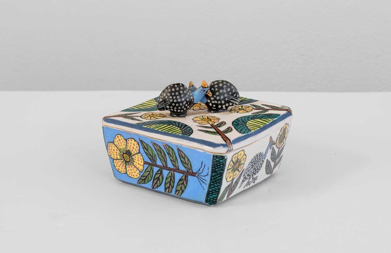 Lot 131 - Ardmore Ceramic Studio (South Africa 20th Century)
