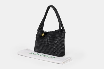 Lot 19 - Bottega Veneta Tosca Shoulderbag