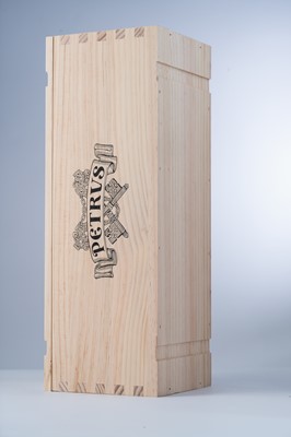 Lot 100 - Petrus