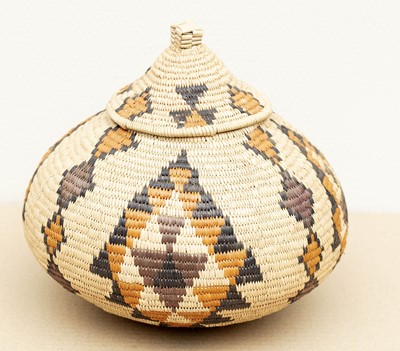 Lot 80 - Sizakele Ntshangase (South Africa 20th Century)