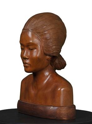 Lot 63 - Javanese Bust