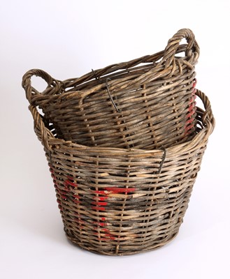 Lot 50 - A pair of wicker baskets