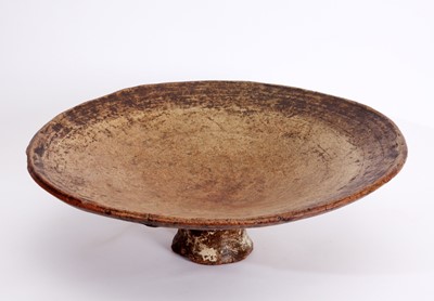 Lot 58 - An earthenware bowl