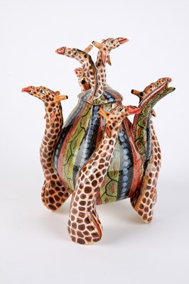 Lot 32 - Ardmore Ceramic Studio,Six giraffe teapot